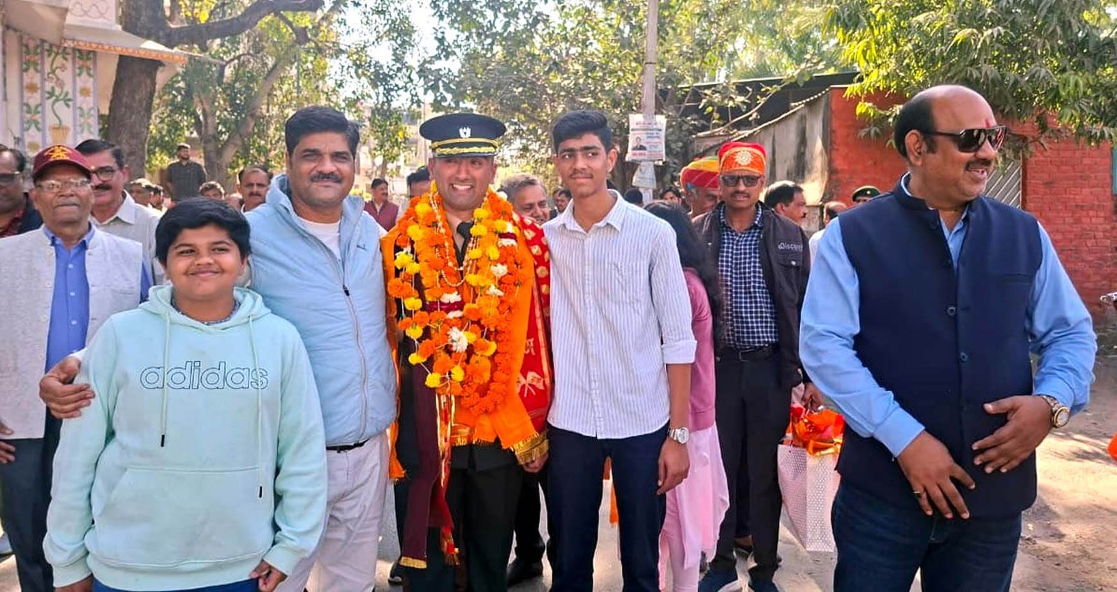 लेफ्टिनेंट बनकर उदयपुर आए अभिराज का ऐतिहासिक स्वागत