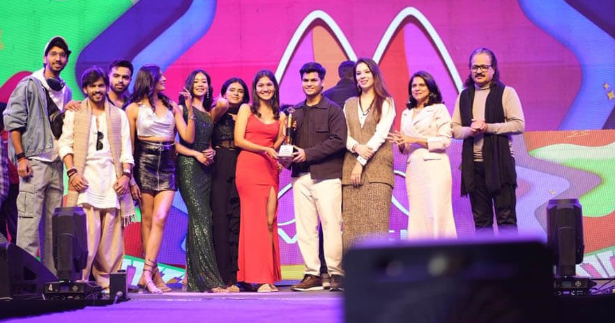 पिम्स उमरड़ा में मिंत्रा ग्लैमफेस्ट प्री-जेनेसिस 2026 का धमाकेदार आयोजन, कलाकारों ने बांधा समां