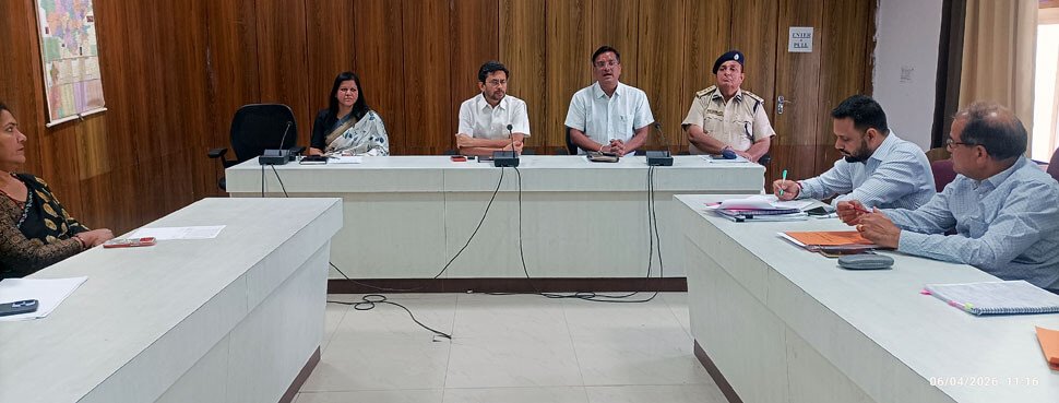 कार्य का समयबद्ध निस्तारण करें : नमित मेहता