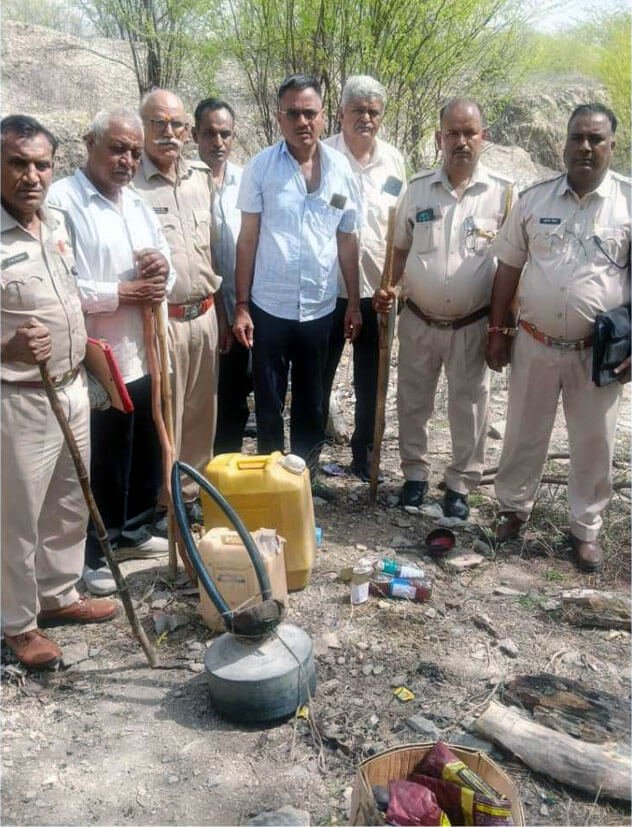 विशेष निरोधात्मक अभियान : प्रदेश में 1 लाख 59 हजार 96 लीटर वाॅश नष्ट